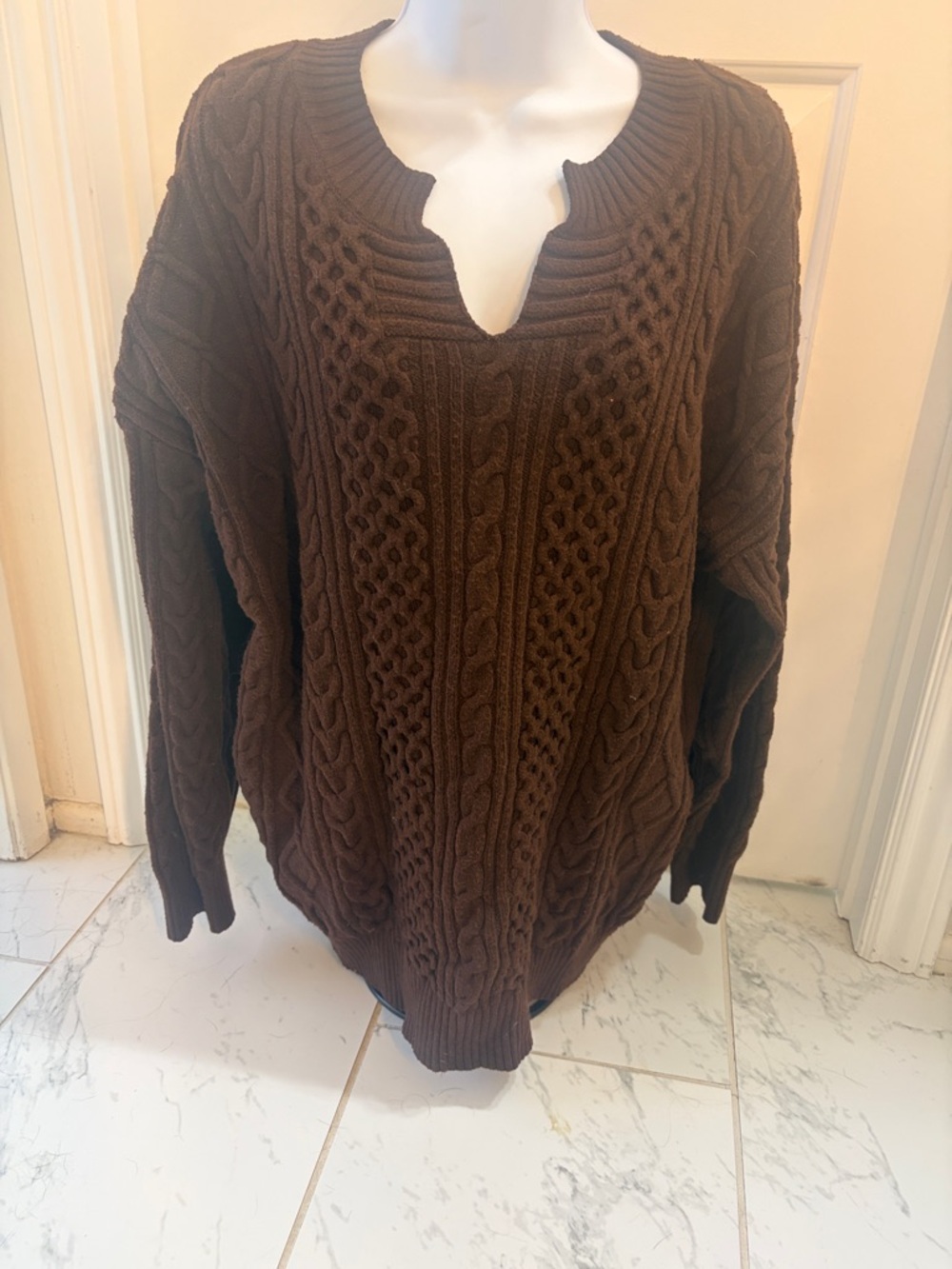 Classic Cable Knit V-Neck Sweater in Brown
